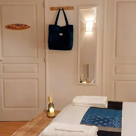 D'hôtes Chez Lyly Et Juju Piscine&sauna Parking Gratuit Casa de hóspedes 3*