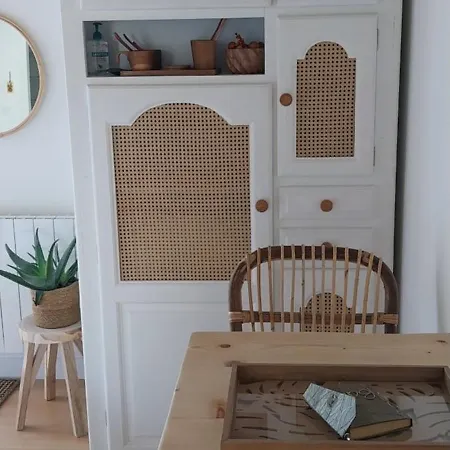 D'hôtes Chez Lyly Et Juju Piscine&sauna Parking Gratuit 3*